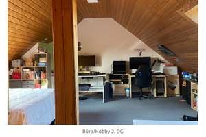 Charmante 2,5 Zimmer Wohnung mit zusätzlichem Studio, Balkon und Loggia – Dusslinger Straße 42, 72147 Nehren – Vorschaubild 12