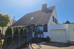 Stilvolles Einfamilienhaus mit tollem, großen Gartengrundstück und geräumiger Garage! – Altenkirchen (Westerwald) (Kreis) – Vorschaubild 8