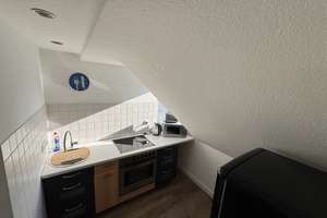 Möblierte DG-Wohnung in ruhiger Lage – Duisburg Süd – Die vollständige Adresse der Immobilie erhältst du vom Anbieter., 47269 Rahm, Duisburg – Vorschaubild 6