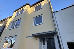 Helle, sanierte 3-Zimmer Wohnung in zentraler Lage