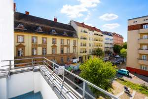 Renovierte 2,5-Zimmer-Altbauwohnung mit Westbalkon (WE20) – Die vollständige Adresse der Immobilie erhältst du vom Anbieter., 13359 Gesundbrunnen, Berlin – Vorschaubild 2