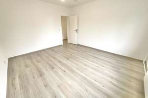 Große 4 Zimmerwohnung frisch für Sie renoviert – Finefrau 15b, 44579 Castrop-Rauxel – Vorschaubild 4