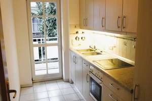 Charmante und helle 2-Zimmer-Wohnung im Villenviertel von  München-Pasing – Die vollständige Adresse der Immobilie erhältst du vom Anbieter., 81243 Pasing, München – Vorschaubild 6