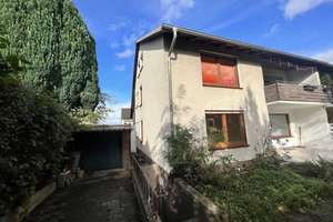 Gepflegtes Zweifamilienhaus mit Garten und Garage in Kassel-Oberzwehren – Die vollständige Adresse der Immobilie erhältst du vom Anbieter., 34132 Oberzwehren, Kassel – Vorschaubild 2