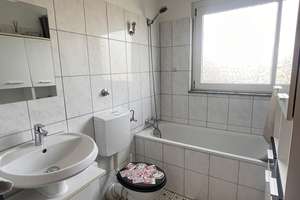 2-Zimmer Dachgeschosswohnung mit Garage und Einbauküche in Essen-Dellwig – Die vollständige Adresse der Immobilie erhältst du vom Anbieter., 45357 Gerschede, Essen – Vorschaubild 5