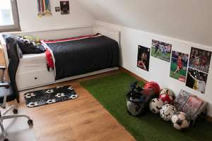 Einfamilienhaus: 4,5 Zimmer, Einbauküche, Kamin, Sauna, Garage, 2 Bäder, 3 Stellplätze, Dachboden – Die vollständige Adresse der Immobilie erhältst du vom Anbieter., 15366 Neuenhagen bei Berlin – Vorschaubild 18