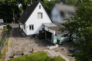 Einziehen, wohlfühlen und das Leben genießen – gepflegtes Einfamilienhaus mit Garten in BN-Friesdorf – Die vollständige Adresse der Immobilie erhältst du vom Anbieter., 53175 Friesdorf, Bonn – Vorschaubild 19