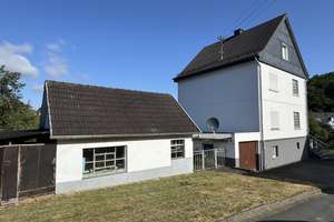 Wohnhaus mit großem Grundstück in Siegen-Obersetzen – Die vollständige Adresse der Immobilie erhältst du vom Anbieter., 57078 Obersetzen, Siegen – Vorschaubild 4