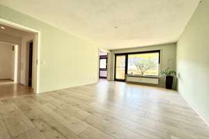 4-Zimmer Familien-Wohntraum mit Balkon, Aufzug & TG-Stellplatz! – Die vollständige Adresse der Immobilie erhältst du vom Anbieter., 68259 Wallstadt, Mannheim – Vorschaubild 2