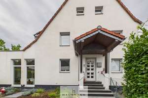 RESERVIERT: Großzügige Doppelhaushälfte mit Atmosphäre & großem Garten direkt am Waldrand – Die vollständige Adresse der Immobilie erhältst du vom Anbieter., 40627 Vennhausen, Düsseldorf – Vorschaubild 1