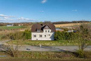 Investor oder Großfamilie? Viel Fläche für Eigenbedarf und Vermietung – Die vollständige Adresse der Immobilie erhältst du vom Anbieter., 32584 Löhne – Vorschaubild 3