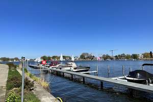 Exklusive 6-Zimmer Wohnung mit Bootsanleger in Berlin-Grünau