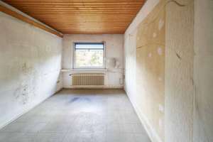 Willkommen zuhause: Renovierungsbedürftiges Reiheneckhaus samt Garten, Garage und Freistellplatz – Die vollständige Adresse der Immobilie erhältst du vom Anbieter., 47226 Bergheim, Duisburg – Vorschaubild 10
