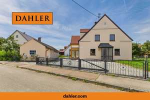 Charmantes Einfamilienhaus für den eigenen Wohntraum – Die vollständige Adresse der Immobilie erhältst du vom Anbieter., 86679 Ellgau – Vorschaubild 1