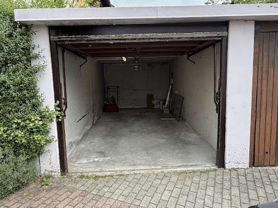 Garage1