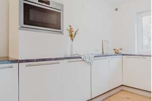 Moderne 2-Zi-ETW in Butzbach - Balkon - energetisch saniert - bezugsbereit und provisionsfrei! – Die vollständige Adresse der Immobilie erhältst du vom Anbieter., 35510 Butzbach – Vorschaubild 3