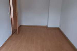 Wie wär's mit einer hübschen Drei-Zimmer-Wohnung mit Balkon? – Fürstenstraße 52, 9130 Sonnenberg, Chemnitz – Vorschaubild 7