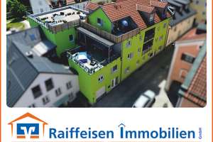 Wohnen & Vermieten: Historisches Stadthaus mit 5 Wohnungen im Herzen von Waldkirchen – Die vollständige Adresse der Immobilie erhältst du vom Anbieter., 94065 Waldkirchen – Vorschaubild 1