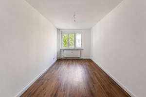 Kaufen, zu Ende sanieren & einziehen – Lichtenrader Straße 35a, 12049 Neukölln (Ortsteil), Berlin – Vorschaubild 3