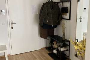 Moderne 2-Zimmer-Wohnung mit Einbauküche & Balkon! – Wiesbadener Straße 74b, 55252 Mainz-Kastel, Wiesbaden – Vorschaubild 2