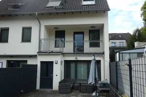 Essen-Kray - Diesen Sommer im eigenen Garten! Gemütliches Reihenendhaus in ruhiger Lage. – Essen – Vorschaubild 1