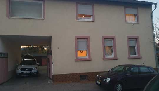 Bild von Geräumiges  Zweifamilienhaus in Flomborn mit 160 m² Wohnfläche.  Verkauf nach Vereinbarung. 