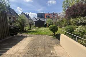 Großzügige Doppelhaushälfte mit Garten, Ruhe und viel Raum für die Familie – Die vollständige Adresse der Immobilie erhältst du vom Anbieter., 70327 Luginsland, Stuttgart – Vorschaubild 1