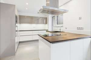 "Green Living" - Familien aufgepasst! Sanierte Doppelhaushälfte mit Terrasse und Keller – 65929 Unterliederbach, Frankfurt am Main – Vorschaubild 6