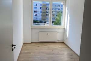 3 Zi.- Wohnung in Mainz-Gonsenheim neu saniert, sofort einziehbar !  – Elsa-Brändström-Straße 87, 55124 Gonsenheim, Mainz – Vorschaubild 9