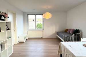 möbliert 3-Zi in Pankow + Tiefgarage - mindestens 1 max. 2 Jahre | Wannen-Bad | EBK | Balkon | LIFT – Vienweg 114, 13127 Französisch Buchholz, Berlin – Vorschaubild 5