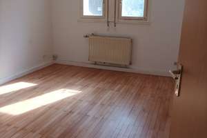 Von  Privat ,Geschmackvolle, gepflegte 3-Zimmer-EG-Wohnung mit EBK in Stuttgart - Bad Cannstatt – Die vollständige Adresse der Immobilie erhältst du vom Anbieter., 70372 Schmidener Vorstadt, Stuttgart – Vorschaubild 2