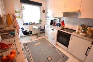 Attraktive Kapitalanlage: 3-Zi.-Wohnung in Bad Cannstatt mit Zukunftspotenzial – Die vollständige Adresse der Immobilie erhältst du vom Anbieter., 70372 Seelberg, Stuttgart – Vorschaubild 9
