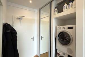 Über den Dächern von Fürth – 2-Zimmer-Wohnung mit 45 m² Süd-Dachterrasse, Klimaanlage & 2 Stellplä – Flößaustraße 124, 90763 Südstadt Industriegebiet, Fürth – Vorschaubild 5