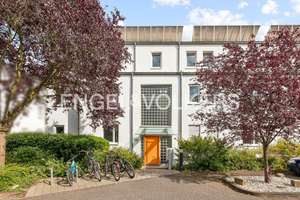 Urban wohnen, entspannt leben – 3-Zimmer-Wohnung mit Garten