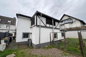 Voll vermietetes 3-Parteienhaus in Köln-Holweide – Die vollständige Adresse der Immobilie erhältst du vom Anbieter., 51067 Holweide, Köln – Vorschaubild 13