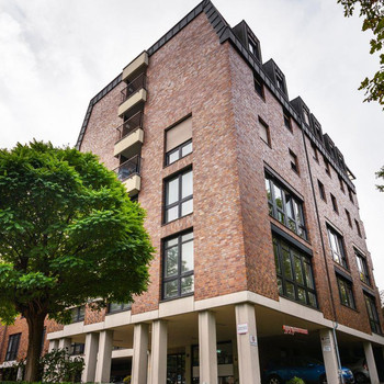 Hochfrequentierte Lage | City-Nähe | Balkon