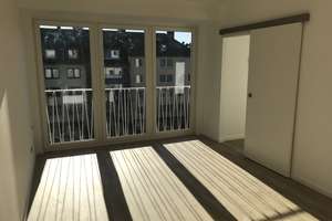 Charmantes Apartment - Französischer Balkon - Erstbezug – Die vollständige Adresse der Immobilie erhältst du vom Anbieter., 40227 Oberbilk, Düsseldorf – Vorschaubild 2
