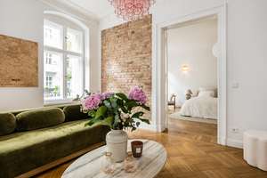 Altbau mit Seele – Stilvoll sanierte 5,5-Zimmer-Wohnung mit Eleganz und Raum für die ganze Familie! – Schustehrusstraße 28, 10585 Charlottenburg, Berlin – Vorschaubild 1