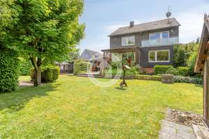 Viel Platz für Generationen – Zweifamilienhaus mit traumhaftem grünen Garten in ruhiger Lage – Die vollständige Adresse der Immobilie erhältst du vom Anbieter., 59065 Bockum-Hövel, Hamm – Vorschaubild 36