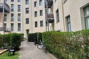 Große Terrasse | 3 Zimmer | Kamin | Dachgeschossmaisonette nahe Bergmannkiez | – Die vollständige Adresse der Immobilie erhältst du vom Anbieter., 10965 Kreuzberg, Berlin – Vorschaubild 14