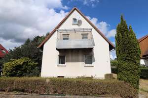 Einfamilienhaus in Mitwitz -für Familien mit Ideen – Die vollständige Adresse der Immobilie erhältst du vom Anbieter., 96268 Mitwitz – Vorschaubild 1