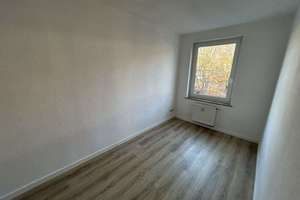 Sonnige 3 Zimmer Wohnung mit Balkon & Tageslichtbad in Chemnitzer Zentrum sofort frei – Reitbahnstraße 49, 9111 Zentrum, Chemnitz – Vorschaubild 5