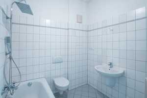 Frisch renovierte 2-Zimmer-Wohnung mit Balkon in Berlin-Wilhelmsruh – 50 m² in guter Lage – Berlin – Vorschaubild 13