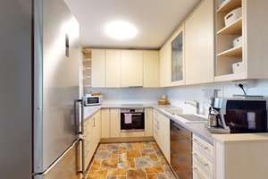 Gepflegte Split-Level-Wohnung mit Garten und Blick auf die Wörthspitze – 65934 Nied, Frankfurt am Main – Vorschaubild 7
