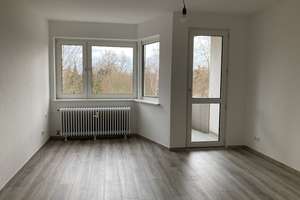 Wohnen mit schönen Weitblick – 3-zimmerwohnung im 4. OG (Musterbilder) – An der Windmühle 2a, 38226 Lebenstedt, Salzgitter – Vorschaubild 1