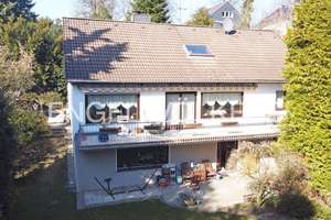 Zweifamilienhaus für mehrere Generationen oder die große Familie – Die vollständige Adresse der Immobilie erhältst du vom Anbieter., 42859 Bliedinghausen, Remscheid – Vorschaubild 1