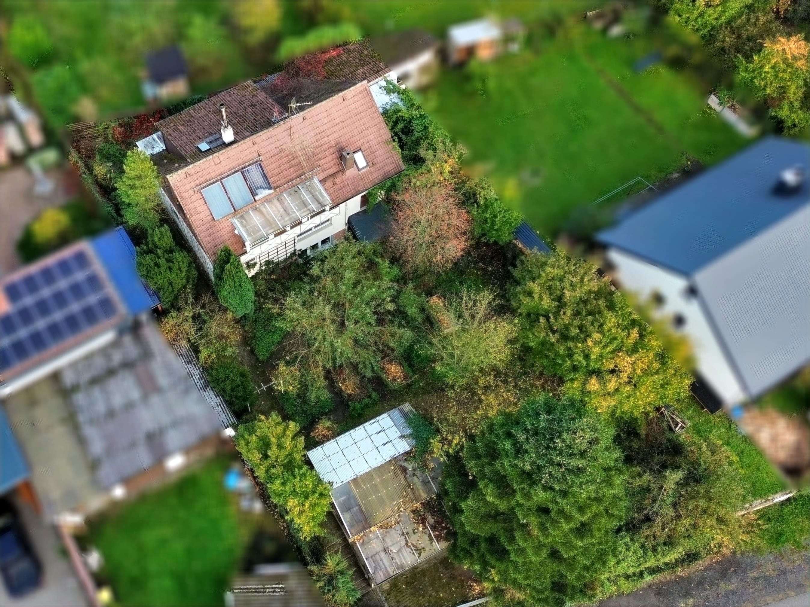 Für den Handwerker - Freistehendes Einfamilienhaus in ruhiger Feldrandlage von Wächtersbach-Weilers, Main Kinzig Kreis – Bild 2