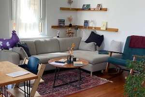 Wunderschöne 4-Zimmer-Wohnung mit Balkon und Wintergarten in Stuttgart West – Die vollständige Adresse der Immobilie erhältst du vom Anbieter., 70176 Rotebühl, Stuttgart – Vorschaubild 2