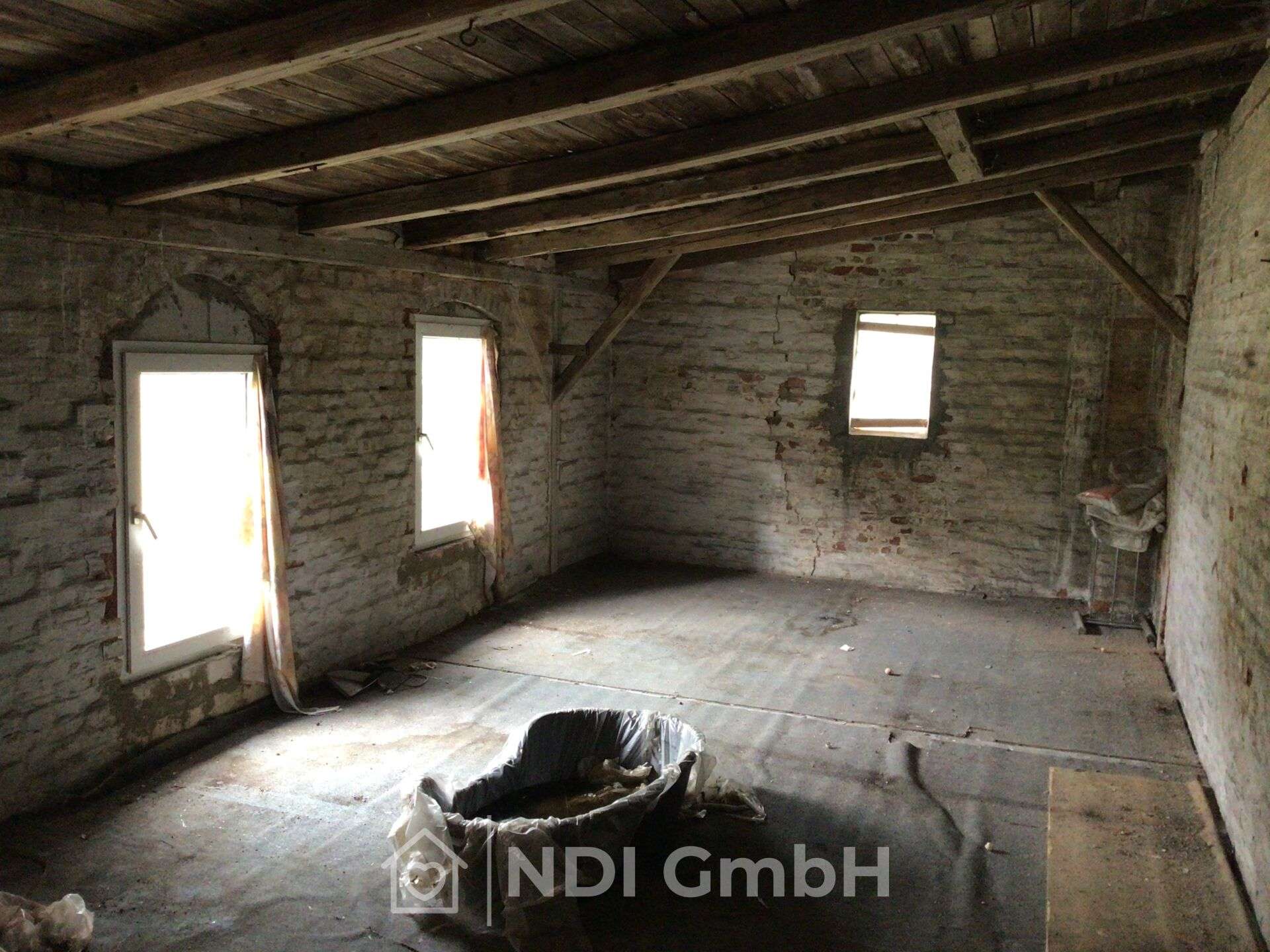 Lagergebäude im Innenstadtbereich mit potenzial zum Loft Apartment, Neumünster – Bild 3