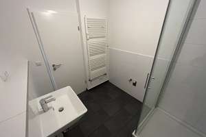 Schöne 4 Zimmerwohnung mit Balkon und Tiefgarage  – Schönsberg 1a, 22395 Sasel, Hamburg – Vorschaubild 9